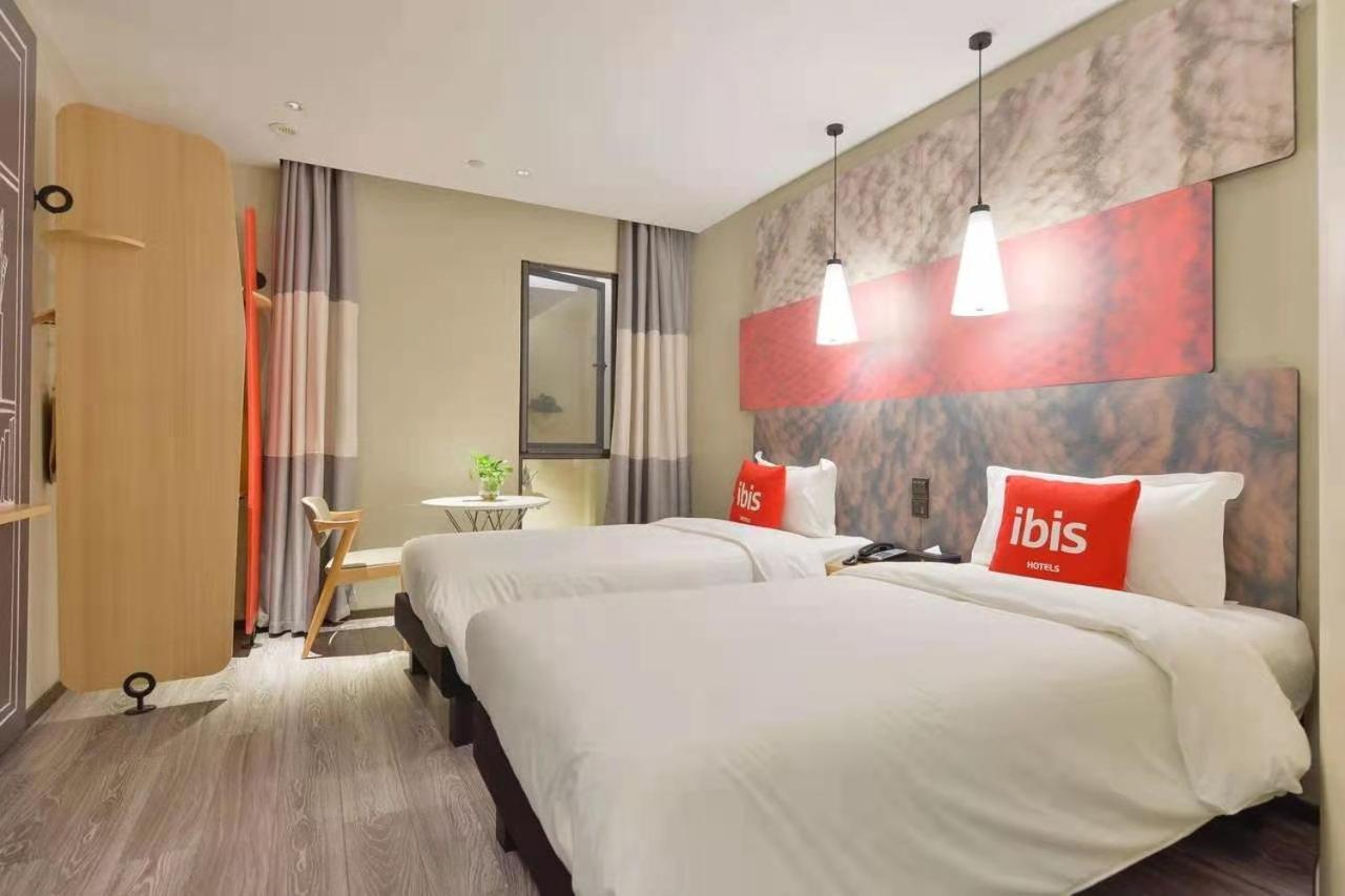 Ibis Shanghai North The Bund Zhoujiazui Road Buitenkant foto