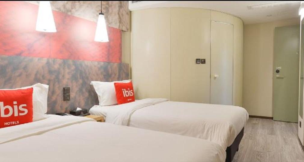 Ibis Shanghai North The Bund Zhoujiazui Road Buitenkant foto