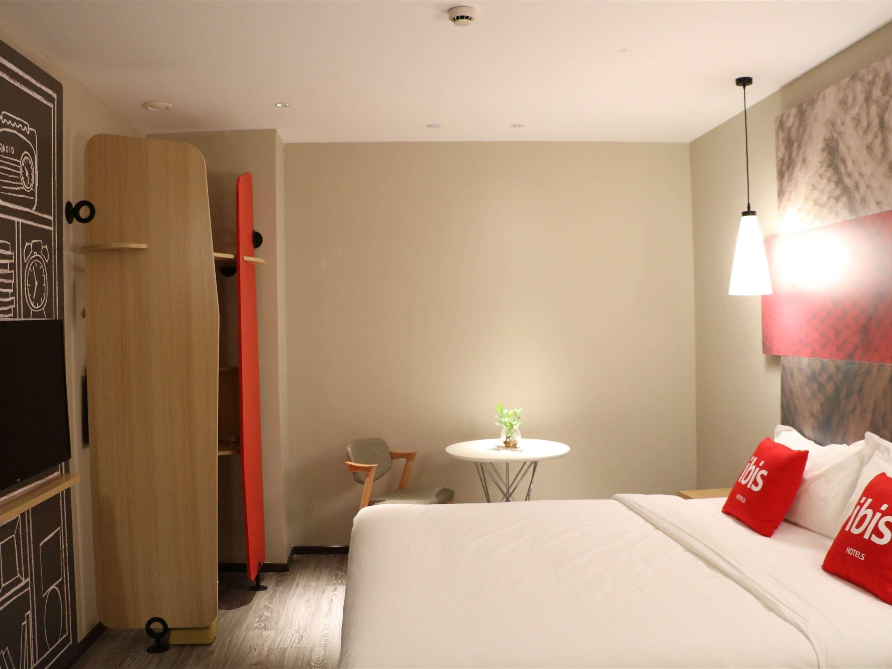 Ibis Shanghai North The Bund Zhoujiazui Road Buitenkant foto