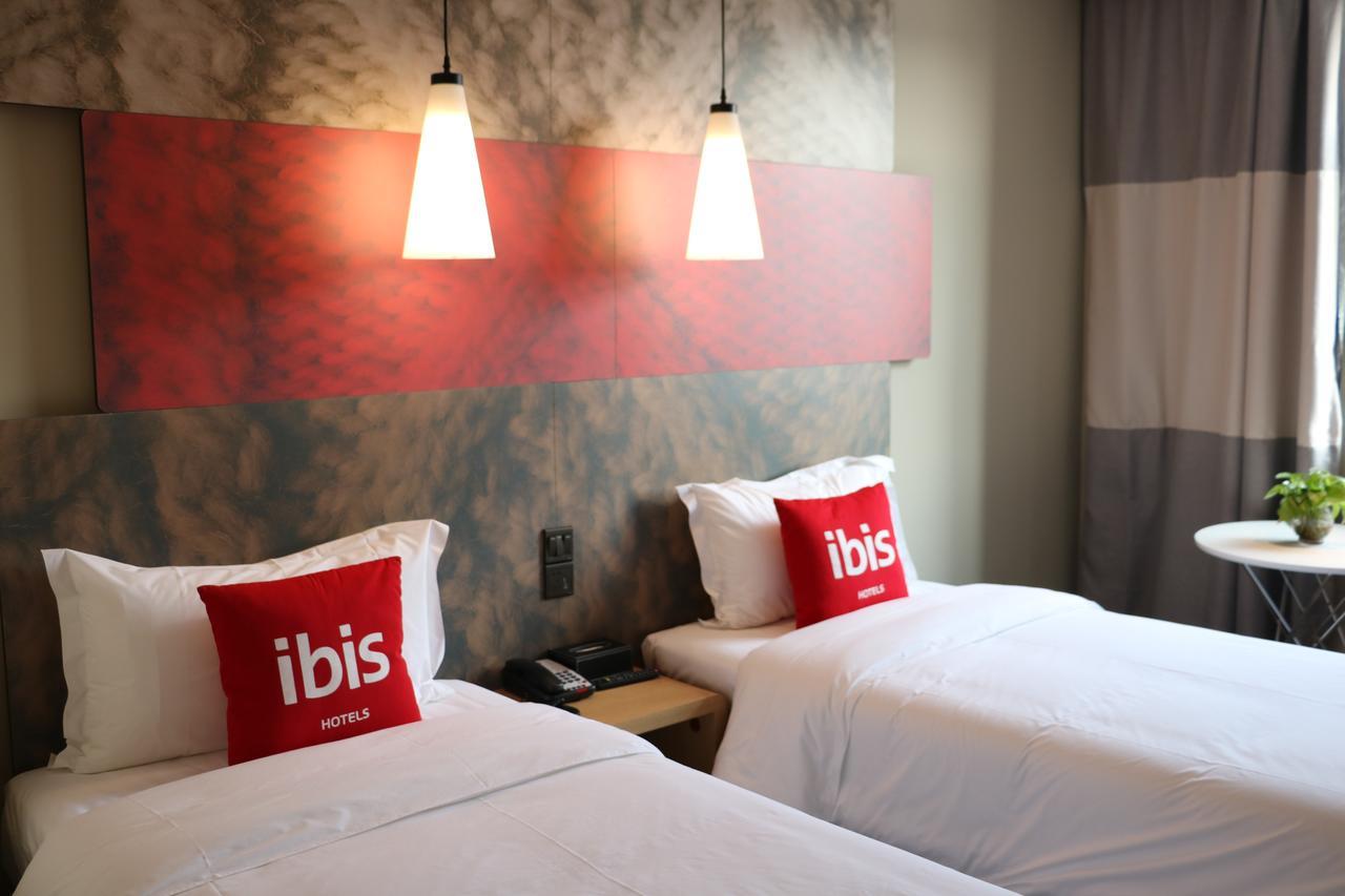 Ibis Shanghai North The Bund Zhoujiazui Road Buitenkant foto