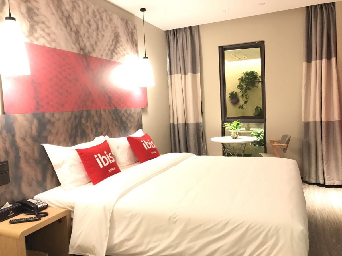 Ibis Shanghai North The Bund Zhoujiazui Road Buitenkant foto