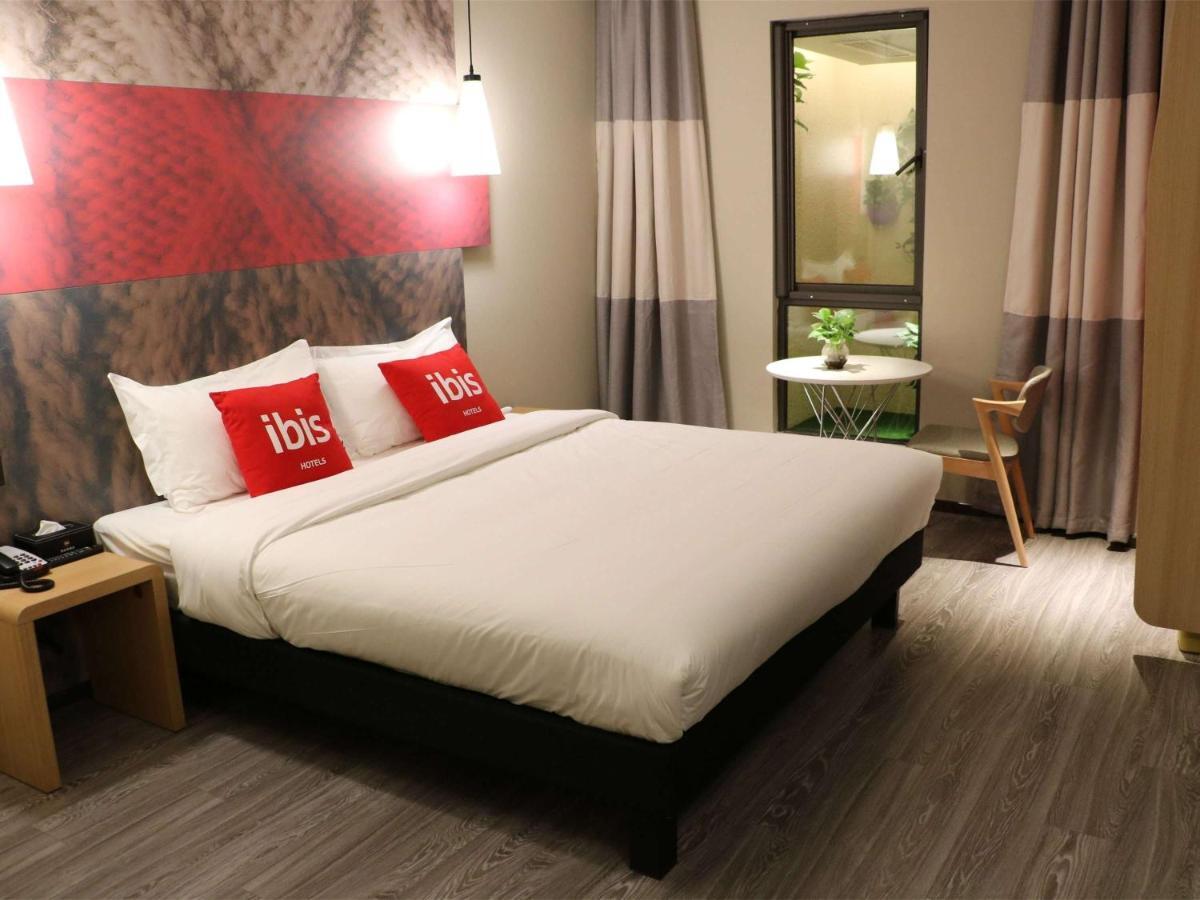 Ibis Shanghai North The Bund Zhoujiazui Road Buitenkant foto